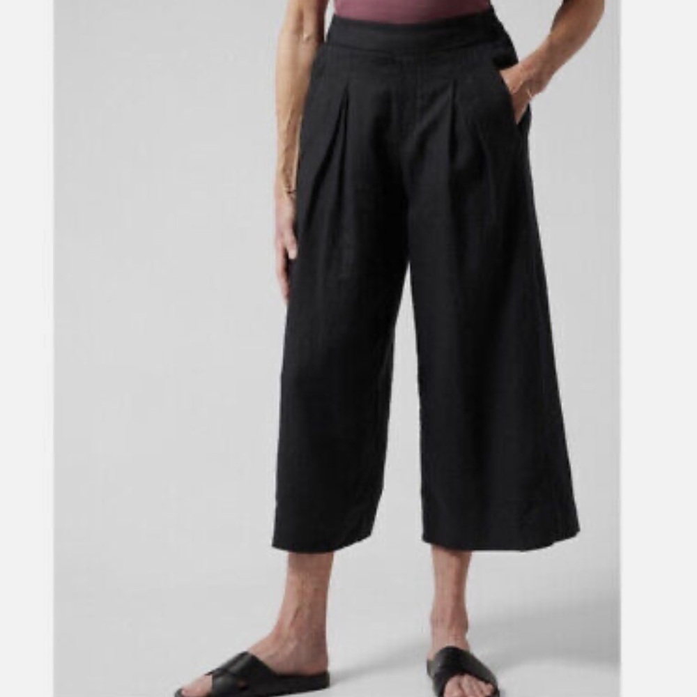 Athleta Black Wide-Leg Cropped Pants